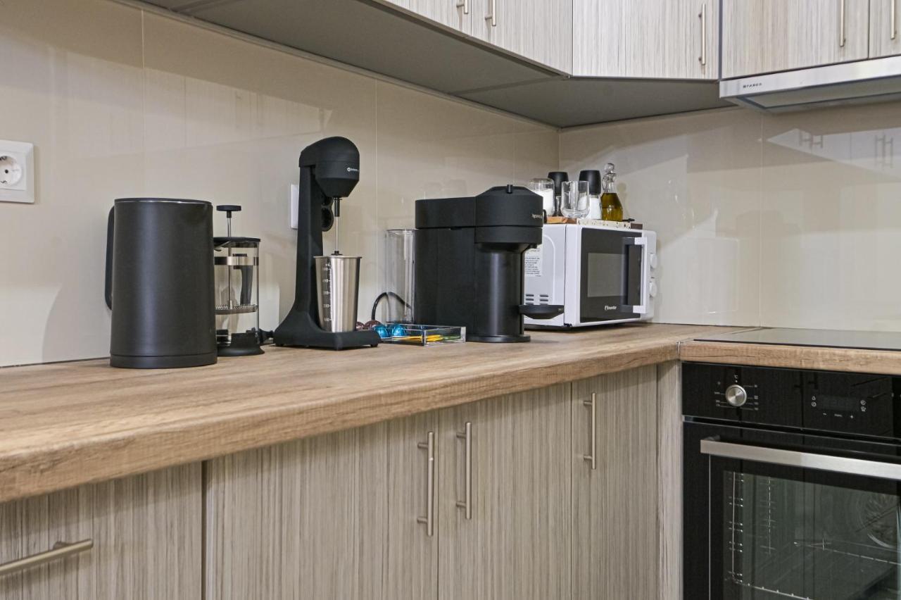 Areos Comfort Living Apartment - Alexandras Ave 72 เอเธนส์ ภายนอก รูปภาพ